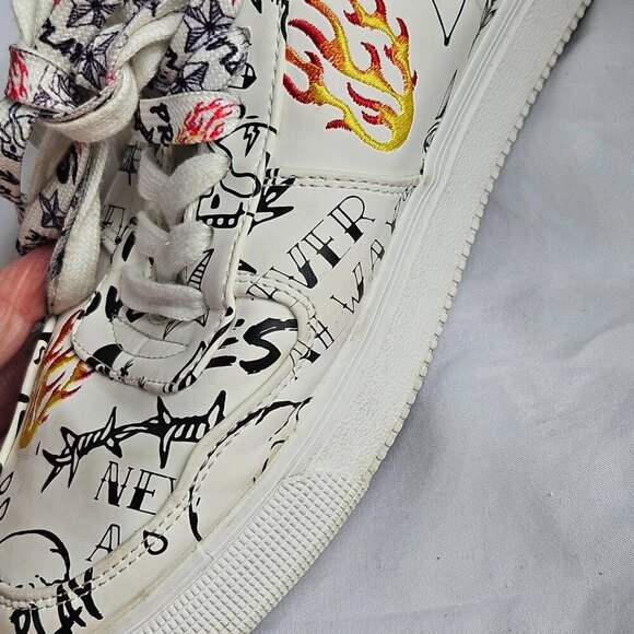 Zara Designer Protest Graffiti Men's Shoes - Picture 13 of 14